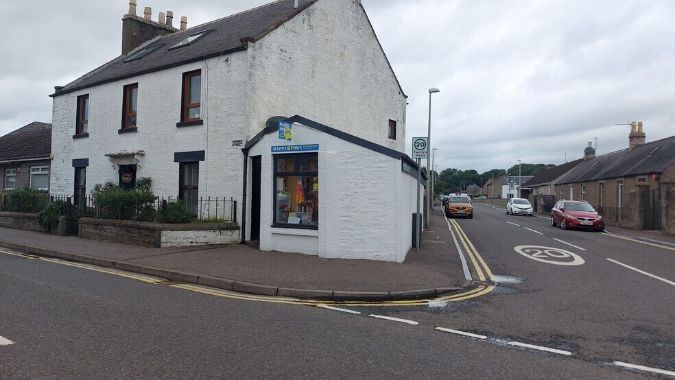 158 Dundee St, Carnoustie en venta - Foto del edificio - Imagen 2 de 2