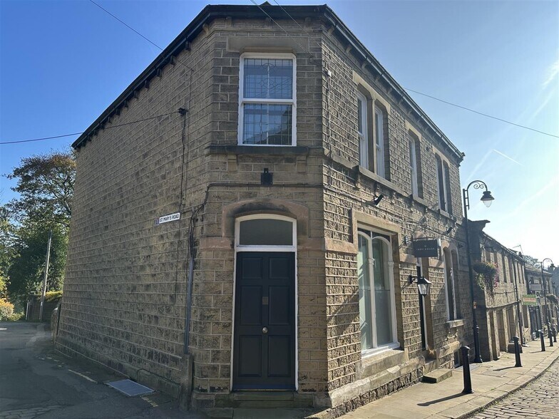 16 Church St, Holmfirth en alquiler - Foto del edificio - Imagen 2 de 13