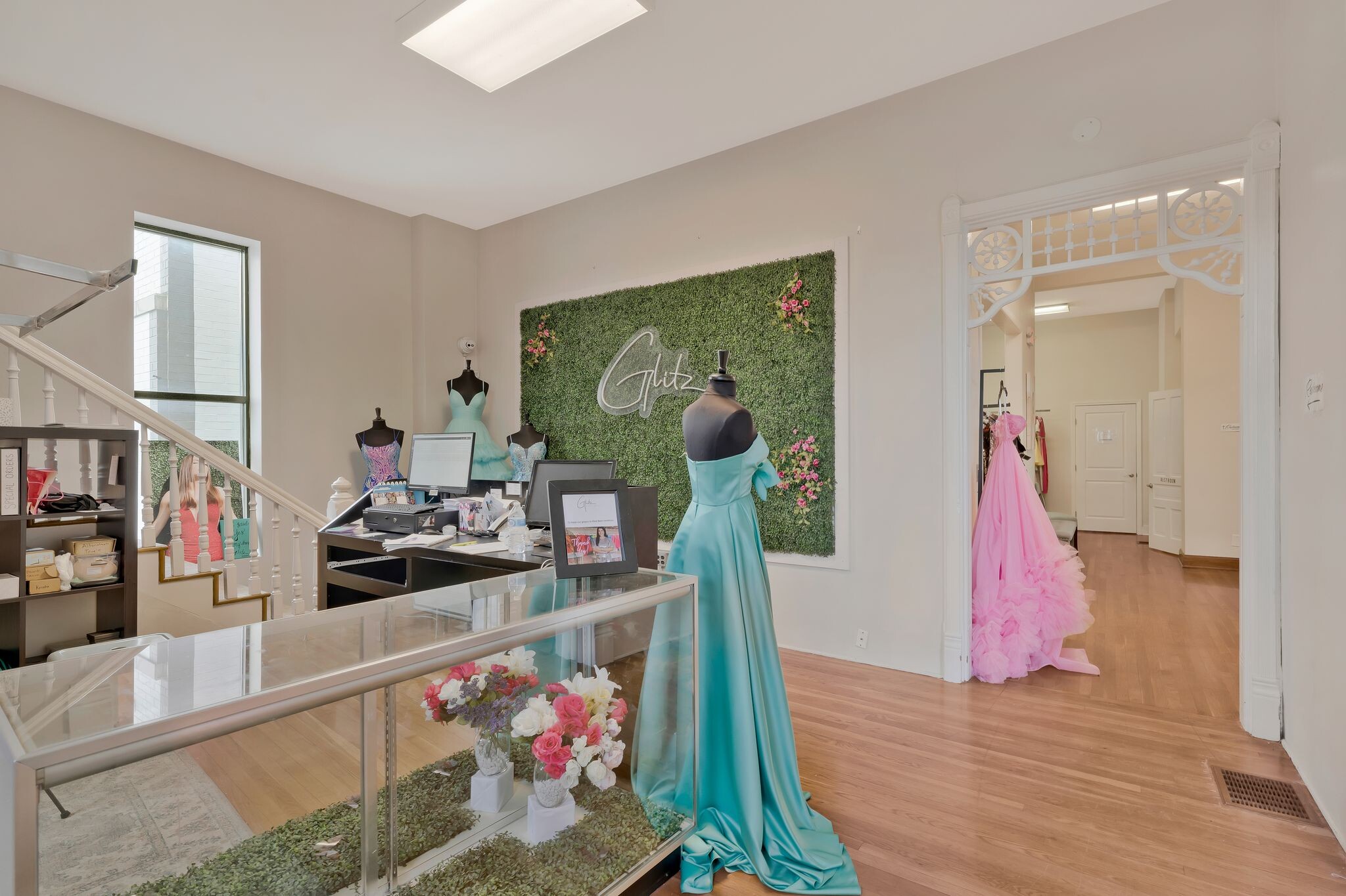 4409 Charlotte Ave, Nashville, TN en alquiler Foto del interior- Imagen 1 de 37