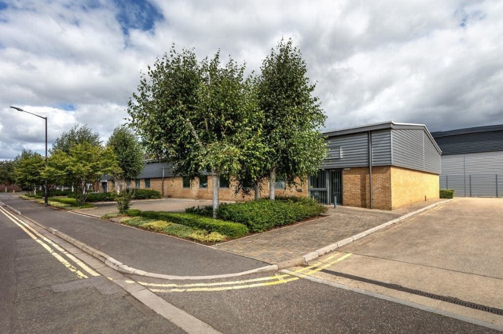 228-229 Berwick Ave, Slough en alquiler Foto del edificio- Imagen 1 de 7