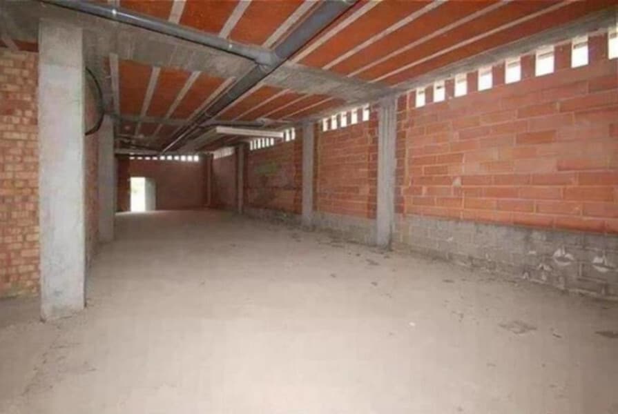 Cervera, LER 25200 - - - Foto del interior - Image 2 of 3