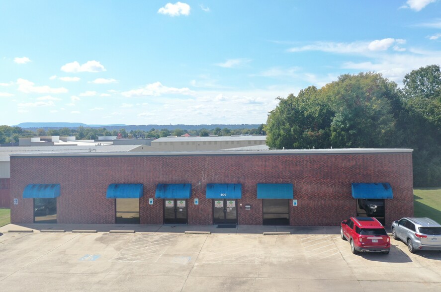 409 N Elmira Ave, Russellville, AR en venta - Foto del edificio - Imagen 2 de 25