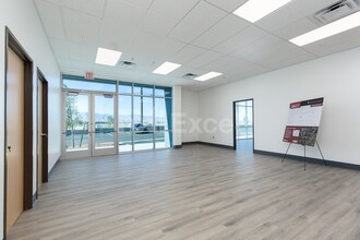 2880 Simmons St, North Las Vegas, NV en venta Foto del interior- Imagen 2 de 12