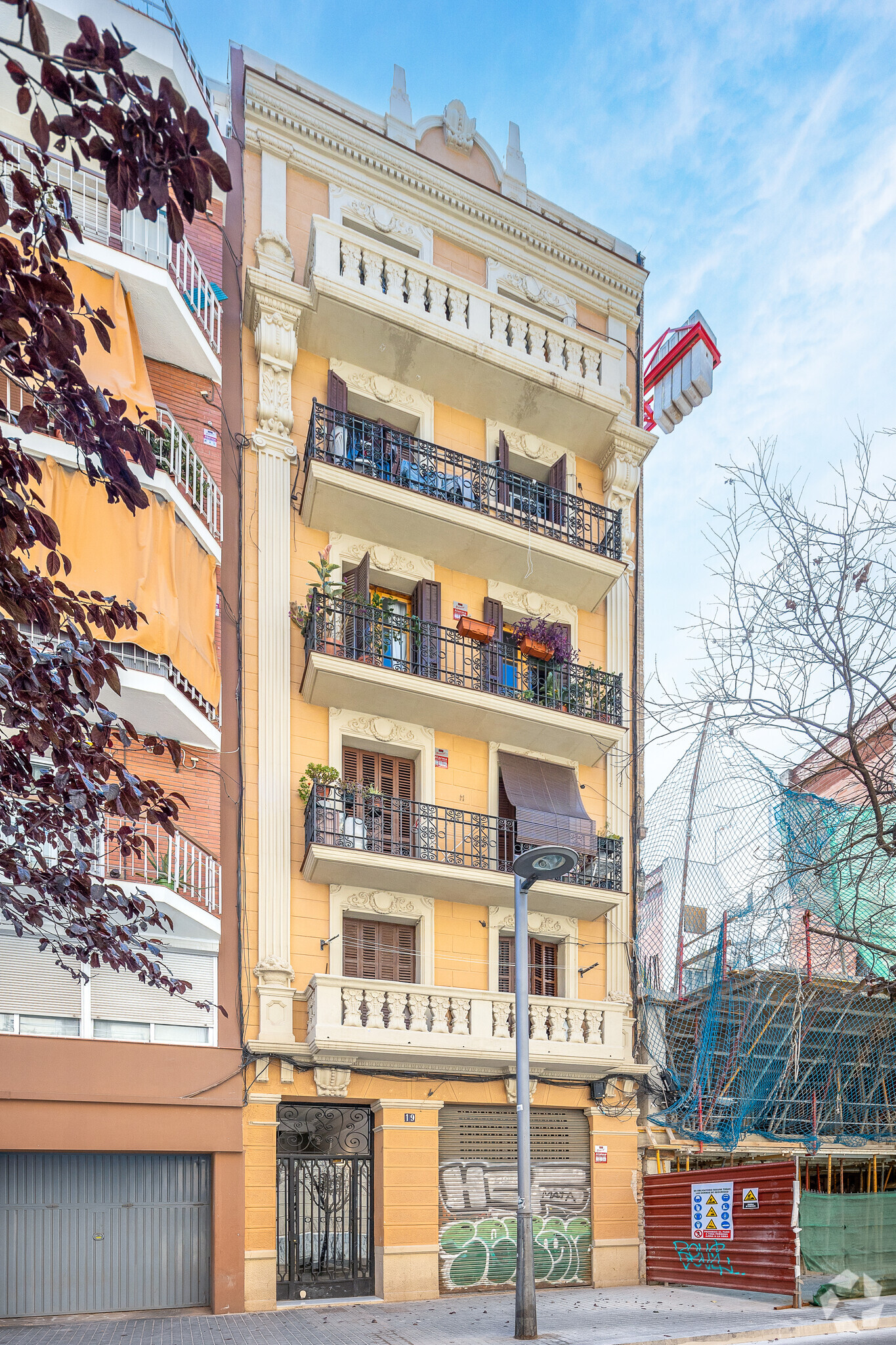 Edificio residencial en Barcelona, Barcelona en venta Foto principal- Imagen 1 de 2