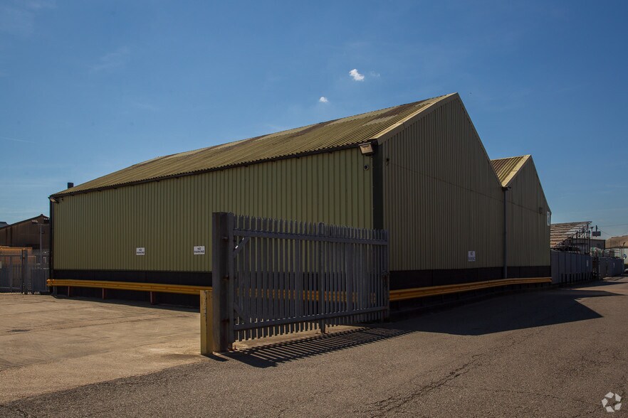 Mulberry Way, Belvedere en alquiler - Foto del edificio - Imagen 3 de 4