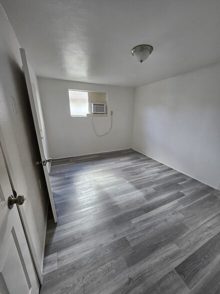 312 S Cesar Chavez St, Brawley, CA en venta - Foto del edificio - Imagen 3 de 17