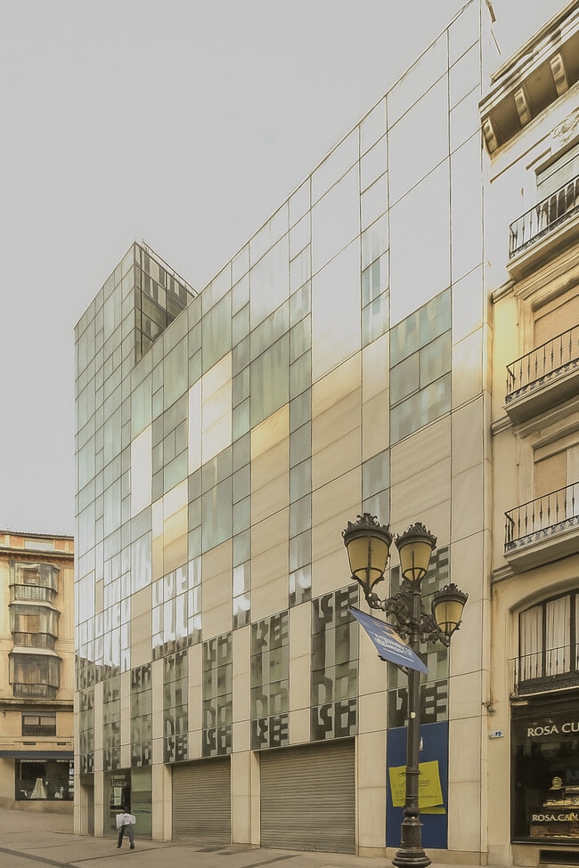 Más detalles de Calle De Alfonso I, 17, Zaragoza - Coworking en alquiler