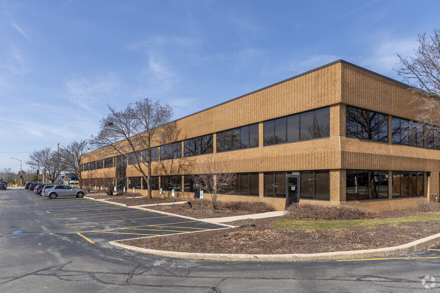 2607 N Grandview Blvd, Waukesha, WI en alquiler - Foto del edificio - Imagen 2 de 5