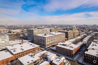 160 Rue Saint-Viateur E, Montréal, QC - VISTA AÉREA  vista de mapa - Image1