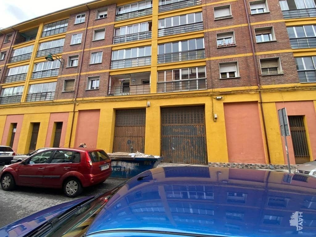 Local en León, León en venta Foto del edificio- Imagen 1 de 17