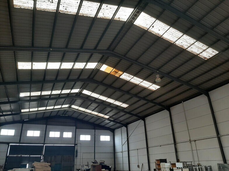 Nave en Cáceres en alquiler - Foto del edificio - Imagen 2 de 5