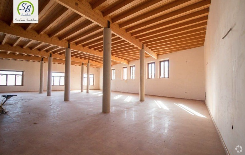 Locales en Cantalejo, Segovia en venta - Foto del edificio - Imagen 3 de 7