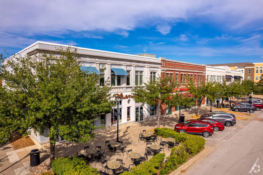 675 Town Square Blvd, Garland, TX en alquiler - Foto del edificio - Imagen 2 de 4