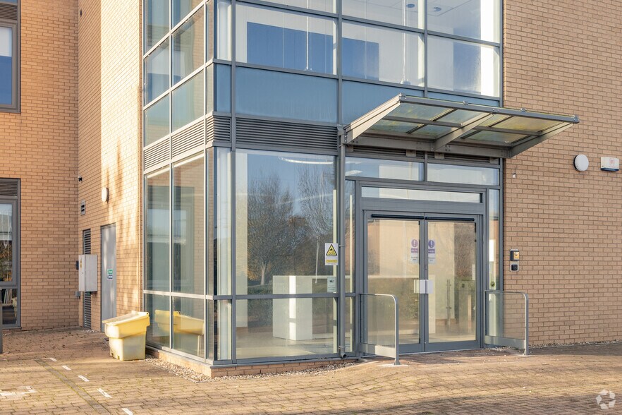 Harlequin Office Park, Bristol en alquiler - Foto del edificio - Imagen 2 de 3