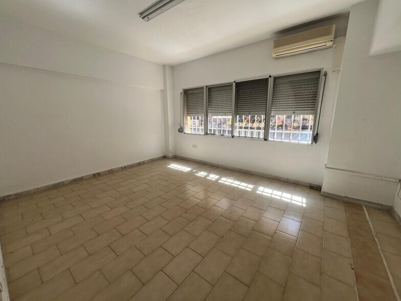 Oficina en Cáceres, Cáceres en venta - Foto del edificio - Imagen 3 de 7