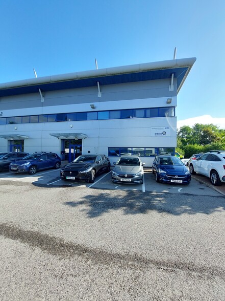 Capitol Close, Dodworth en alquiler - Foto del edificio - Imagen 3 de 13