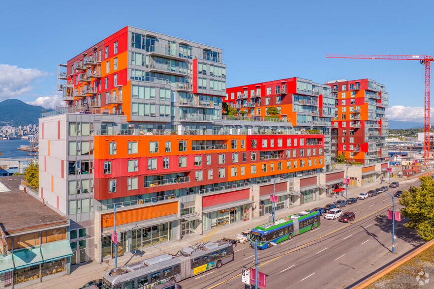 939 Hastings St E, Vancouver, BC en venta - Foto del edificio - Imagen 1 de 8