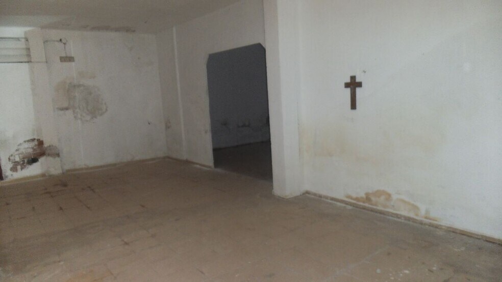 Local en Cáceres en venta - Foto del edificio - Imagen 3 de 10