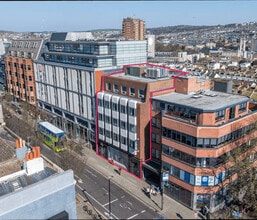 93-94 Queens Rd, Brighton en alquiler Foto del edificio- Imagen 1 de 6