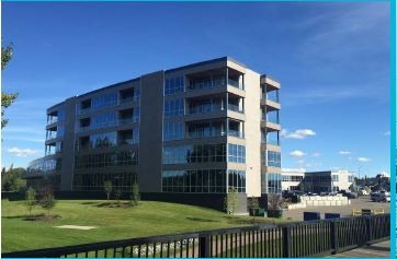 5002 55th St, Red Deer, AB en venta - Foto del edificio - Imagen 1 de 26