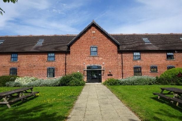 Old Park Rd, Crewe en alquiler - Foto del edificio - Imagen 2 de 4