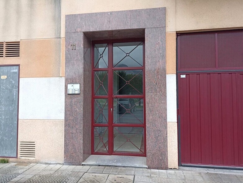 Oficina en Abadiño en venta - Foto del edificio - Imagen 2 de 13