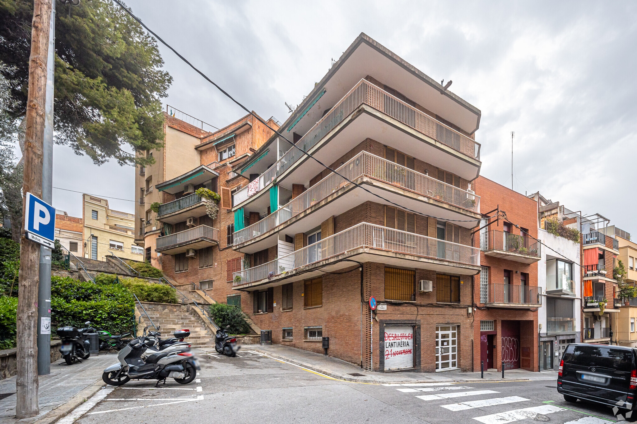Edificio residencial en Barcelona, Barcelona en venta Foto principal- Imagen 1 de 4