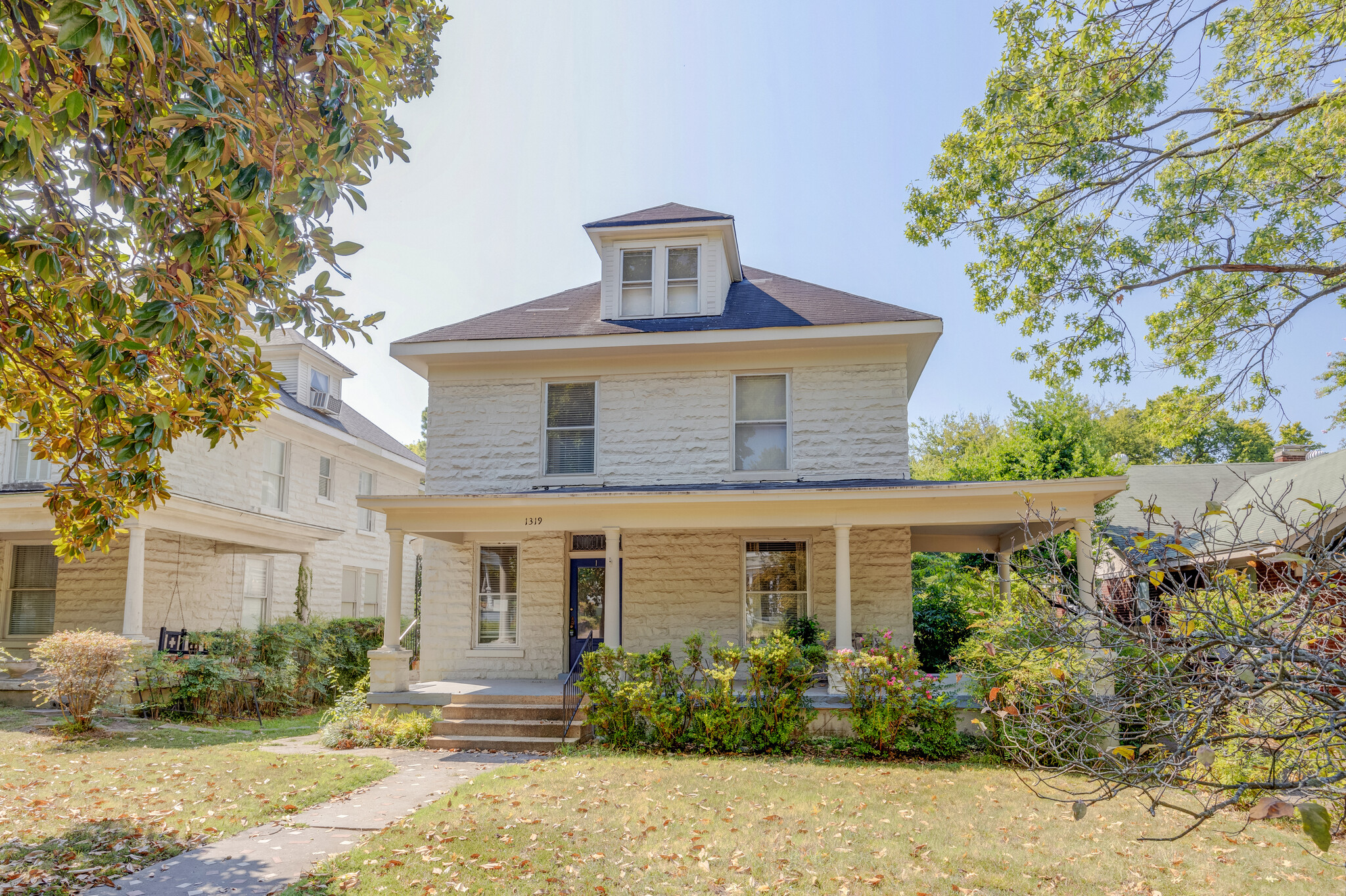 1319 & 1329 Harbert Ave. cartera de 2 inmuebles en venta en LoopNet.es Foto del edificio- Imagen 1 de 32