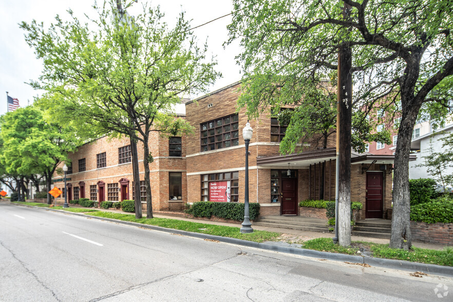 2521 Cedar Springs Rd, Dallas, TX en alquiler - Foto del edificio - Imagen 2 de 10