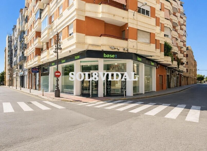 Carrer Obispo Rocamora, 38, Orihuela, Alicante en alquiler - Foto del edificio - Imagen 1 de 16