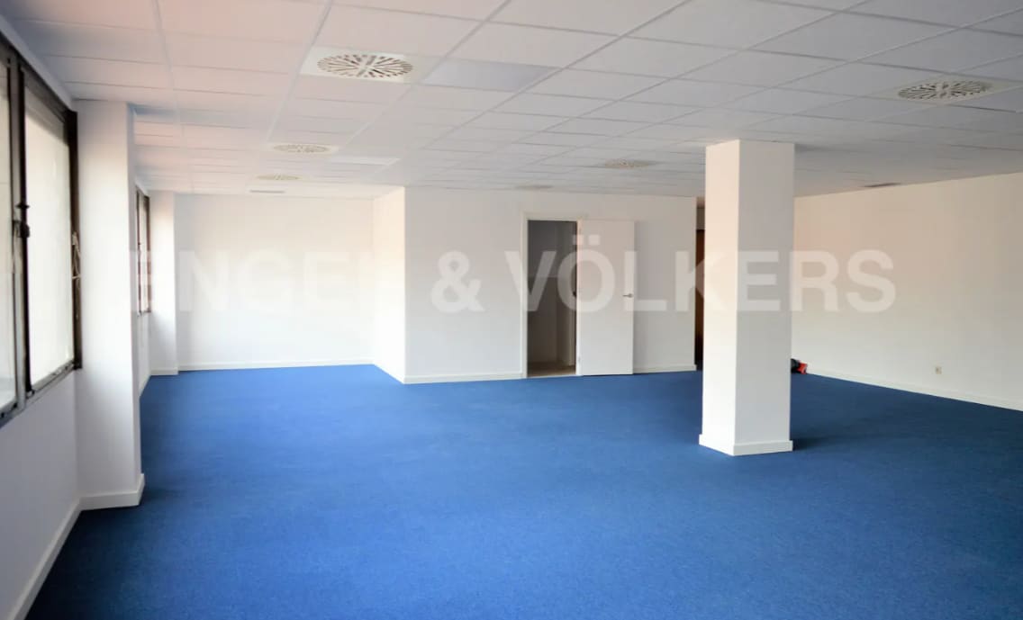 Barcelona, BAR 08006 - - - Foto del interior - Image 1 of 6