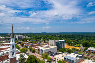 137 E Franklin St, Chapel Hill, NC - vista aérea  vista de mapa - Image1