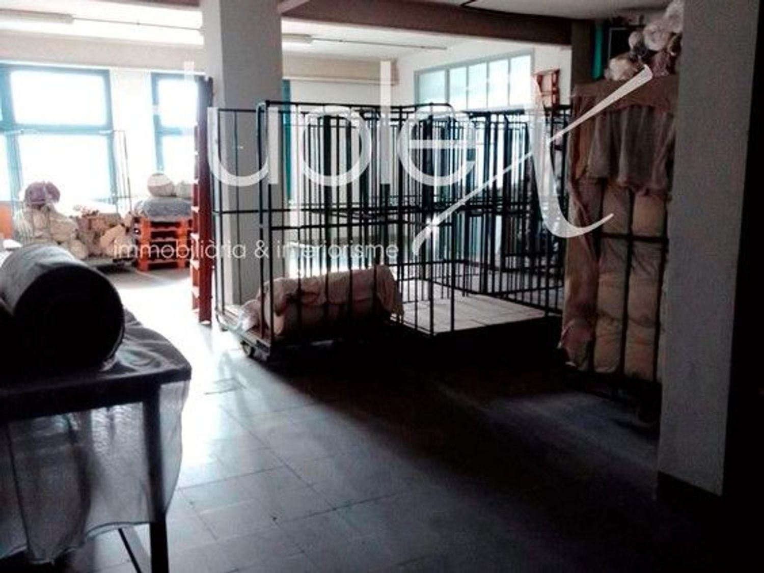 Nave en Mataró, Barcelona en venta Foto principal- Imagen 1 de 9