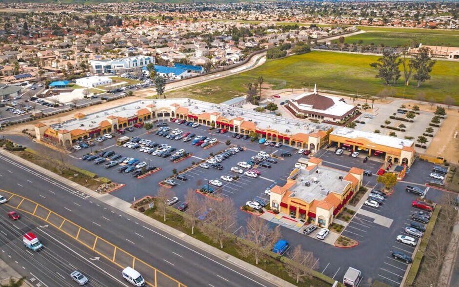 26900-26920 Newport Rd, Menifee, CA en alquiler - Foto del edificio - Imagen 2 de 3