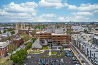 1600-1650 W Girard Ave, Philadelphia, PA - VISTA AÉREA  vista de mapa - Image1