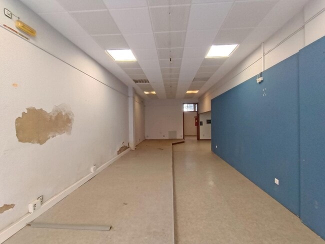 Más detalles de Carrer Hernández Sanahuja, Tarragona - Local en alquiler