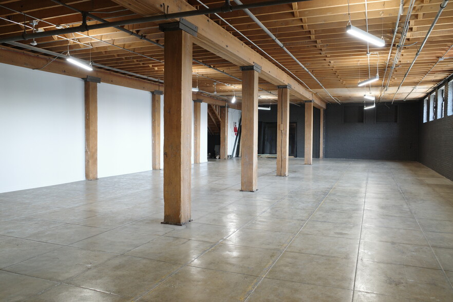 400 S Alameda St, Los Angeles, CA en alquiler - Foto del interior - Imagen 1 de 18