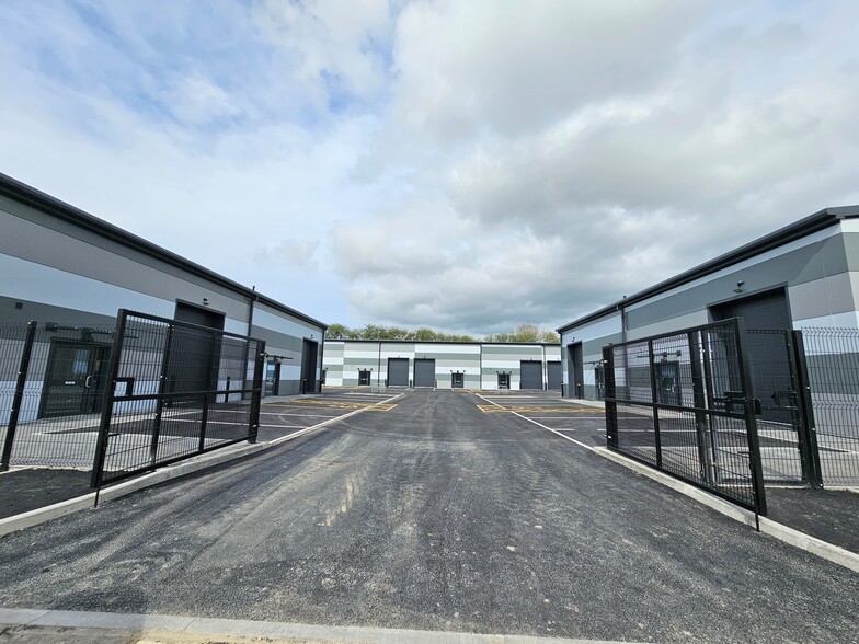 7 Thornton Road Industrial Estate, Pickering en alquiler - Foto del edificio - Imagen 3 de 23