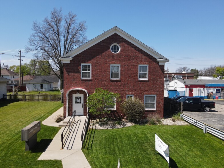 915 S Ironwood Dr, South Bend, IN en venta - Foto principal - Imagen 1 de 19