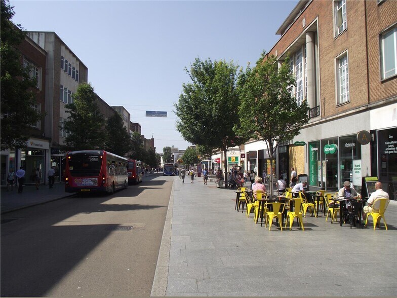 21 Paris St, Exeter en alquiler - Foto del edificio - Imagen 3 de 4