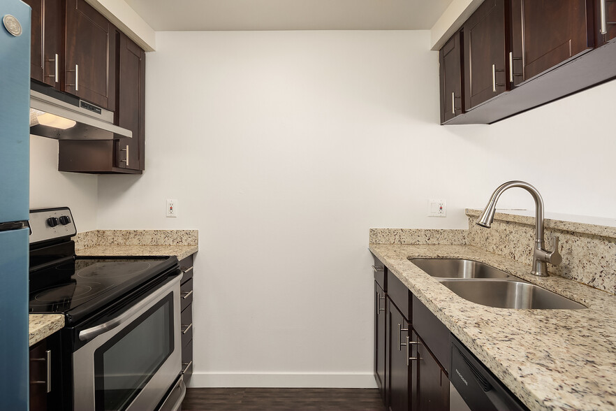 1214 N 137th St, Seattle, WA en venta - Foto del edificio - Imagen 3 de 9