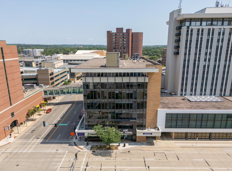 206 S Broadway, Rochester, MN en alquiler - Foto del edificio - Imagen 1 de 58