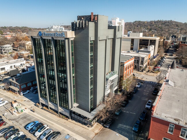 Más detalles de 112 W Center St, Fayetteville, AR - Oficina en venta