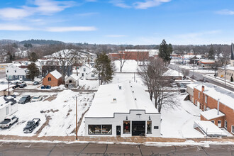 219 Jefferson St, Waupaca, WI - VISTA AÉREA  vista de mapa - Image1