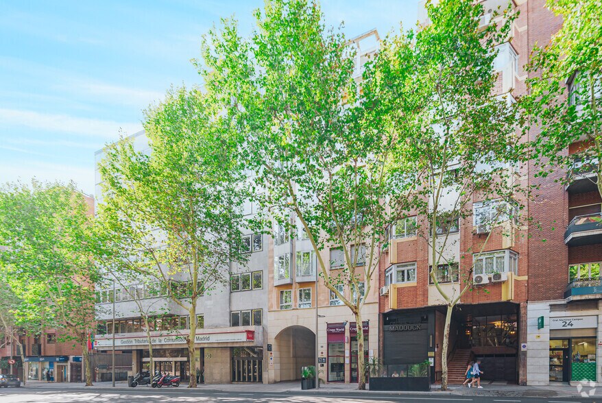 Paseo del General Martínez Campos, Madrid, Madrid en venta - Foto del edificio - Imagen 1 de 1