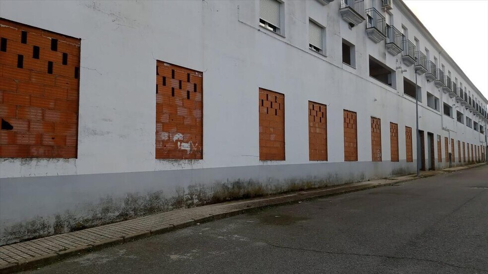 Local en Monesterio en venta - Foto del edificio - Imagen 1 de 11