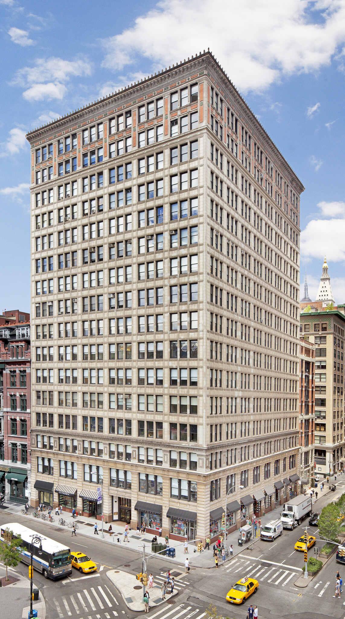 200 Park Ave S, New York, NY en alquiler Foto del edificio- Imagen 1 de 18