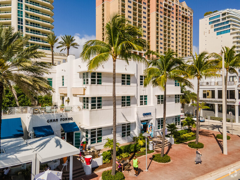 101 S Fort Lauderdale Beach Blvd, Fort Lauderdale, FL en alquiler - Foto del edificio - Imagen 1 de 6