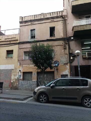 Más detalles de Carrer de Calderón de la Barca, 40, Badalona - Terreno en venta