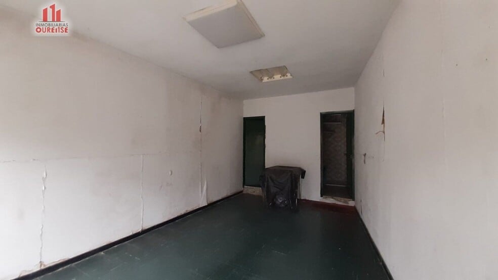 Local en Ourense, Orense en venta - Foto del edificio - Imagen 3 de 8